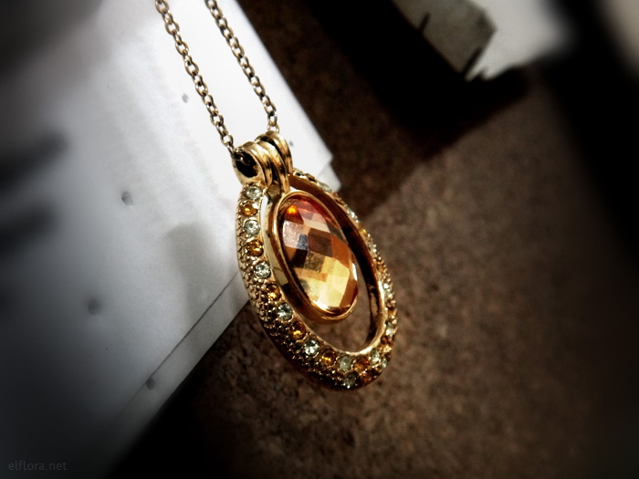 Amber Pendant